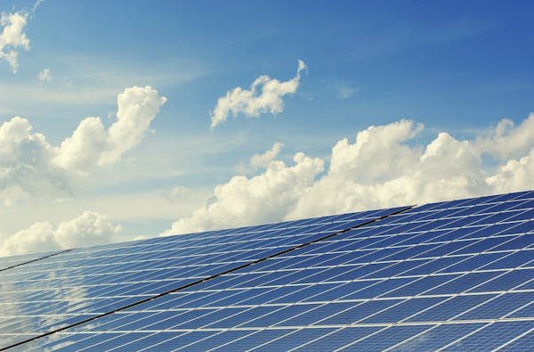 Quelle aide pour optimiser vos panneaux photovoltaïques ?