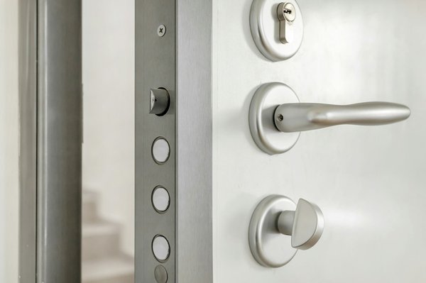 Serrurier cluses : services d'urgence 24/7 pour votre sécurité