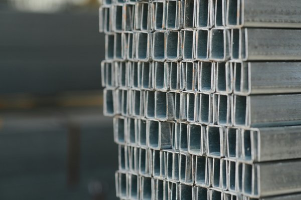 Vente de tube acier, plaque et fer plat : découvrez nos offres